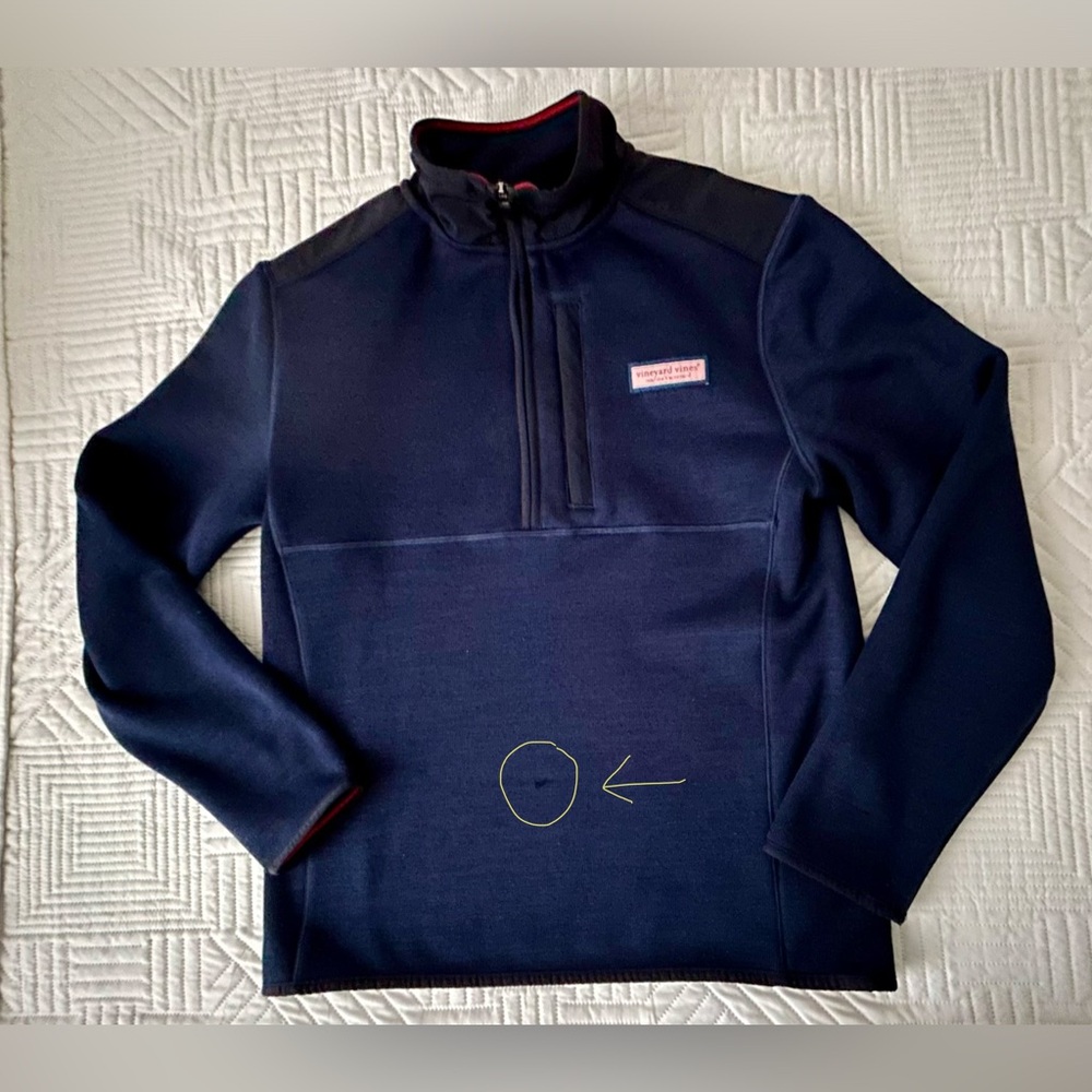 Vineyard Vines Men’s Mountain Sweater Fleece
Quarter-Zip Size Small